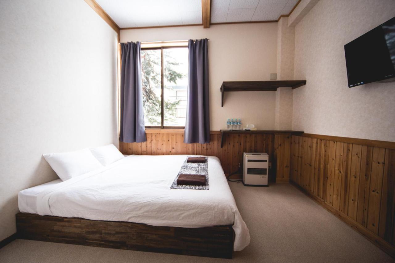 Hakuba Cortina Lodge Otari Exteriör bild