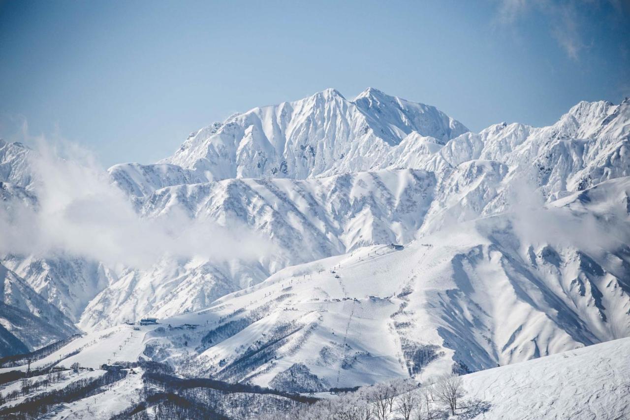 Hakuba Cortina Lodge Otari Exteriör bild